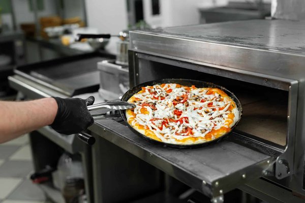 Four à pizza : astuces pour une cuisson parfaite